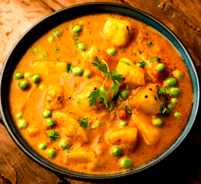 Aloo Mutter – Classic Indian Potato and Peas Curry